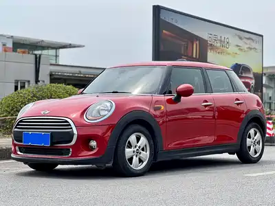 MINI MINI 2018