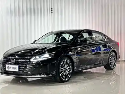 Nissan Teana 2024