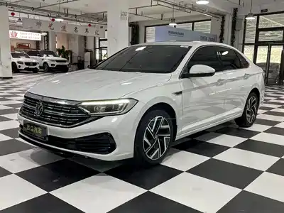 Volkswagen Sagitar 2022