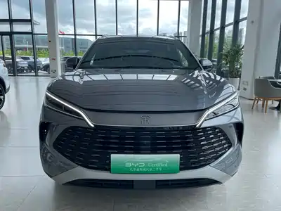 BYD Song L DM-i 2025