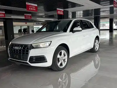 Audi Q5L 2019