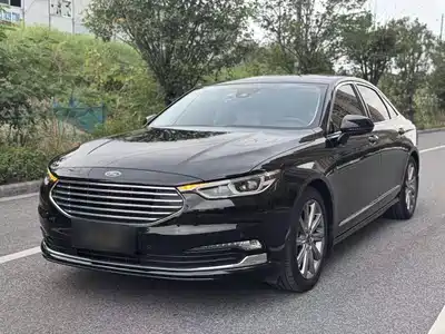 Ford Taurus 2021