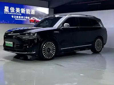 AITO Wenjie M9 2024