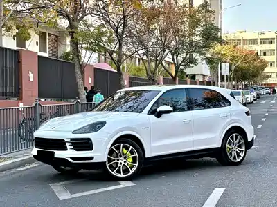 Porsche Cayenne New Energy 2023