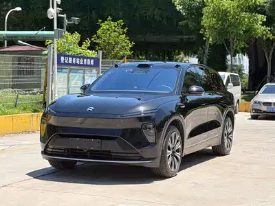 NIO ES8 2023