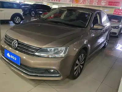Volkswagen Sagitar 2018