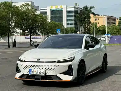 Changan UNI-V 2024