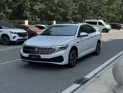 Volkswagen Sagitar 2023