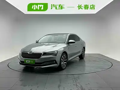 Škoda Superb 2022