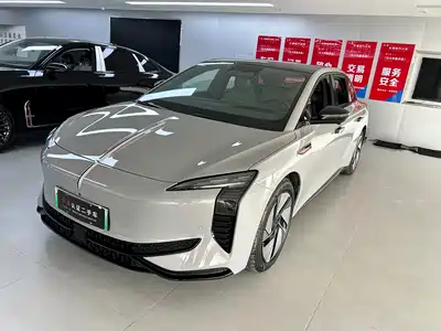 Hongqi EH7 2025