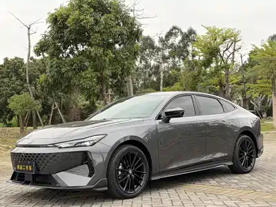 Changan UNI-V 2025