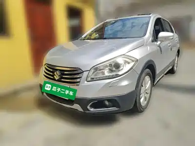 Suzuki SX4 S-Cross 2015