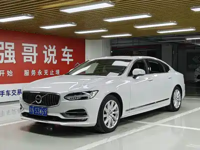 Volvo S90 2019