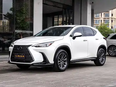 Lexus NX 2023