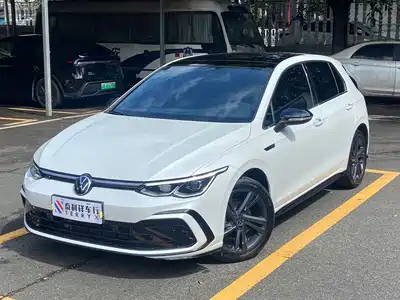 Volkswagen Golf 2023