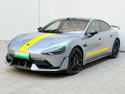 Xiaomi Auto SU7 Ultra 2025