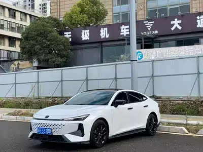 Changan UNI-V 2024