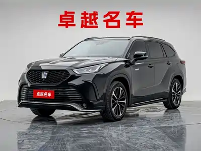 Toyota Crown Kluger 2024