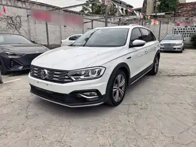 Volkswagen C-TREK 2021