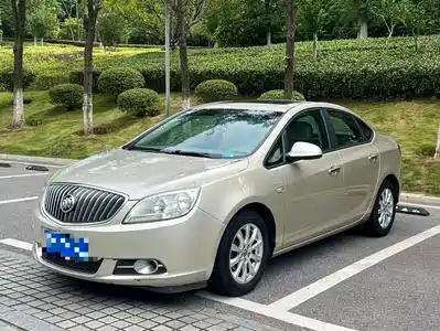 Buick Excelle 2013