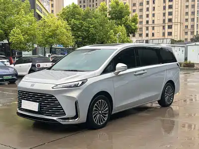 Buick GL8 New Energy 2025