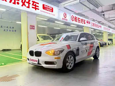 BMW 1 Series (Import) 2015