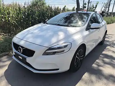 Volvo V40 2017