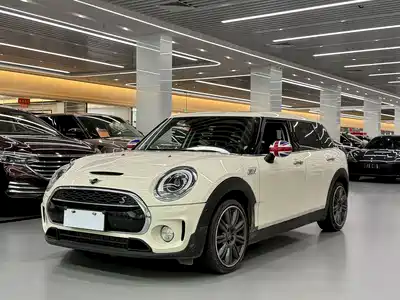 MINI CLUBMAN 2018