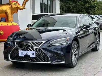 Lexus LS 2018