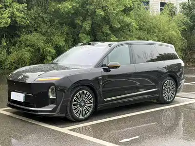 NIO ES8 2025