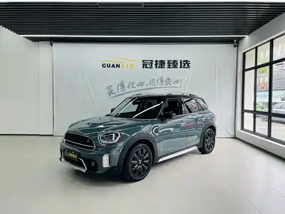 MINI COUNTRYMAN 2021