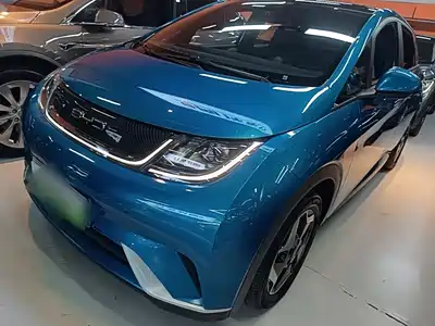 BYD Dolphin 2023