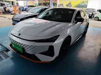 Changan UNI-V 2025