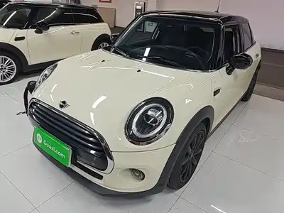 MINI MINI 2021