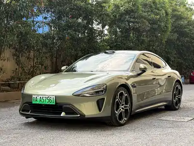 Xiaomi Auto SU7 2024
