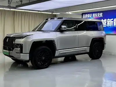 Yangwang U8 2024