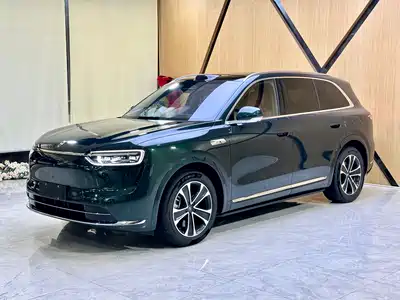 AITO Wenjie M7 2025