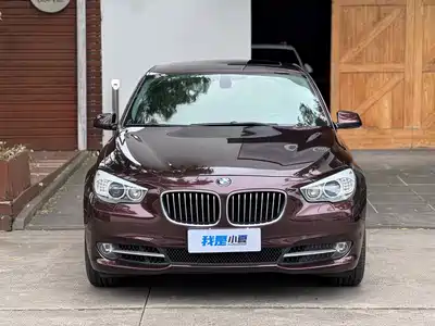 BMW 5 Series GT 2013