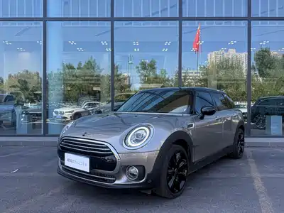 MINI CLUBMAN 2019