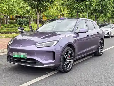AITO Wenjie M5 2025