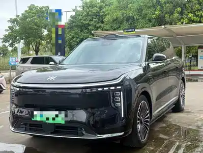 IM Motors LS9 2025