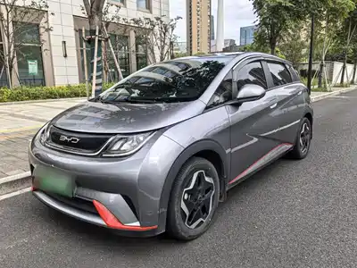 BYD Dolphin 2023