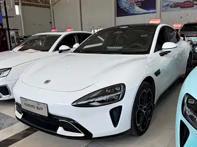 Xiaomi Auto SU7 2024