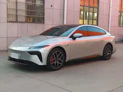Dongfeng Yipai eπ007 2025