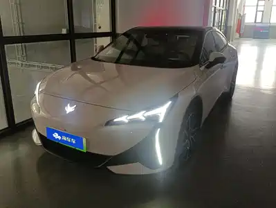 ARCFOX Alpha S5 2025