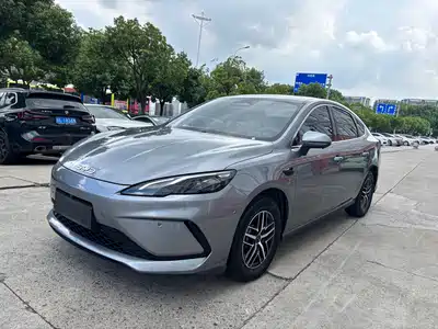 BYD Seal 05 DM-i 2025