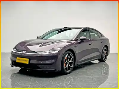 Changan Qiyuan A06 2025