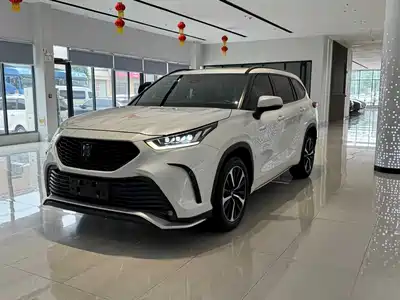 Toyota Crown Kluger 2021