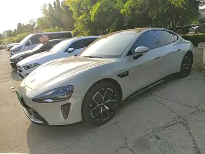 Xiaomi Auto SU7 2024