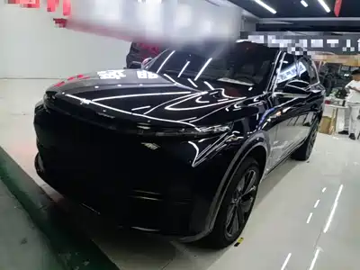 Li Auto L7 2025